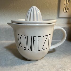 Rae Dunn Lemon Juicer